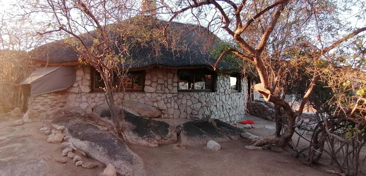 Ondudu Safari Lodge Omaruru Εξωτερικό φωτογραφία