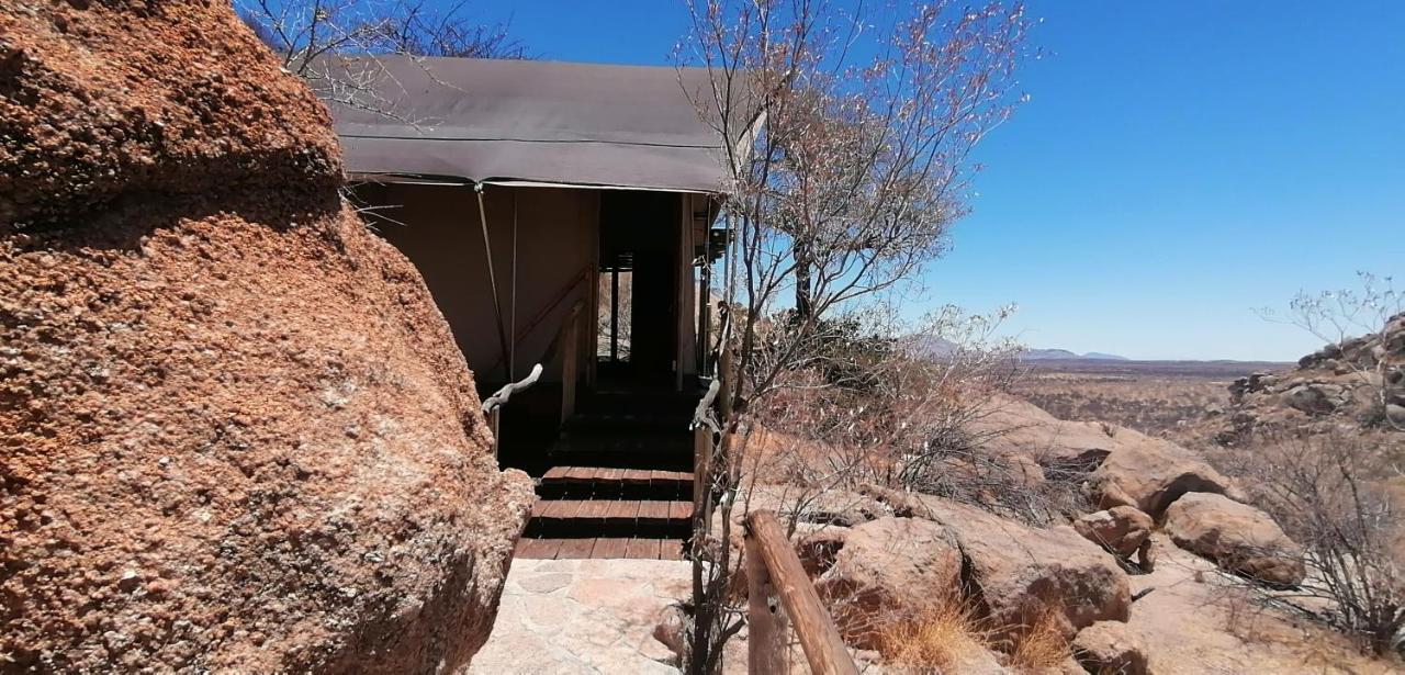 Ondudu Safari Lodge Omaruru Εξωτερικό φωτογραφία