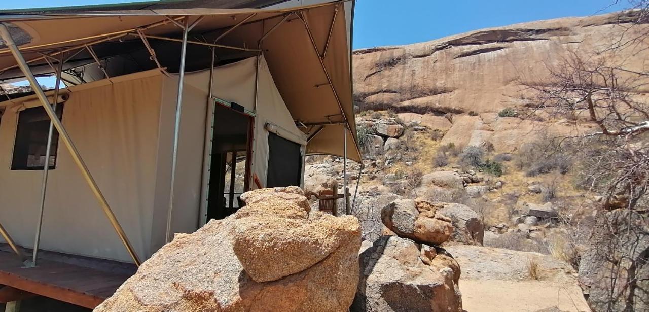 Ondudu Safari Lodge Omaruru Εξωτερικό φωτογραφία