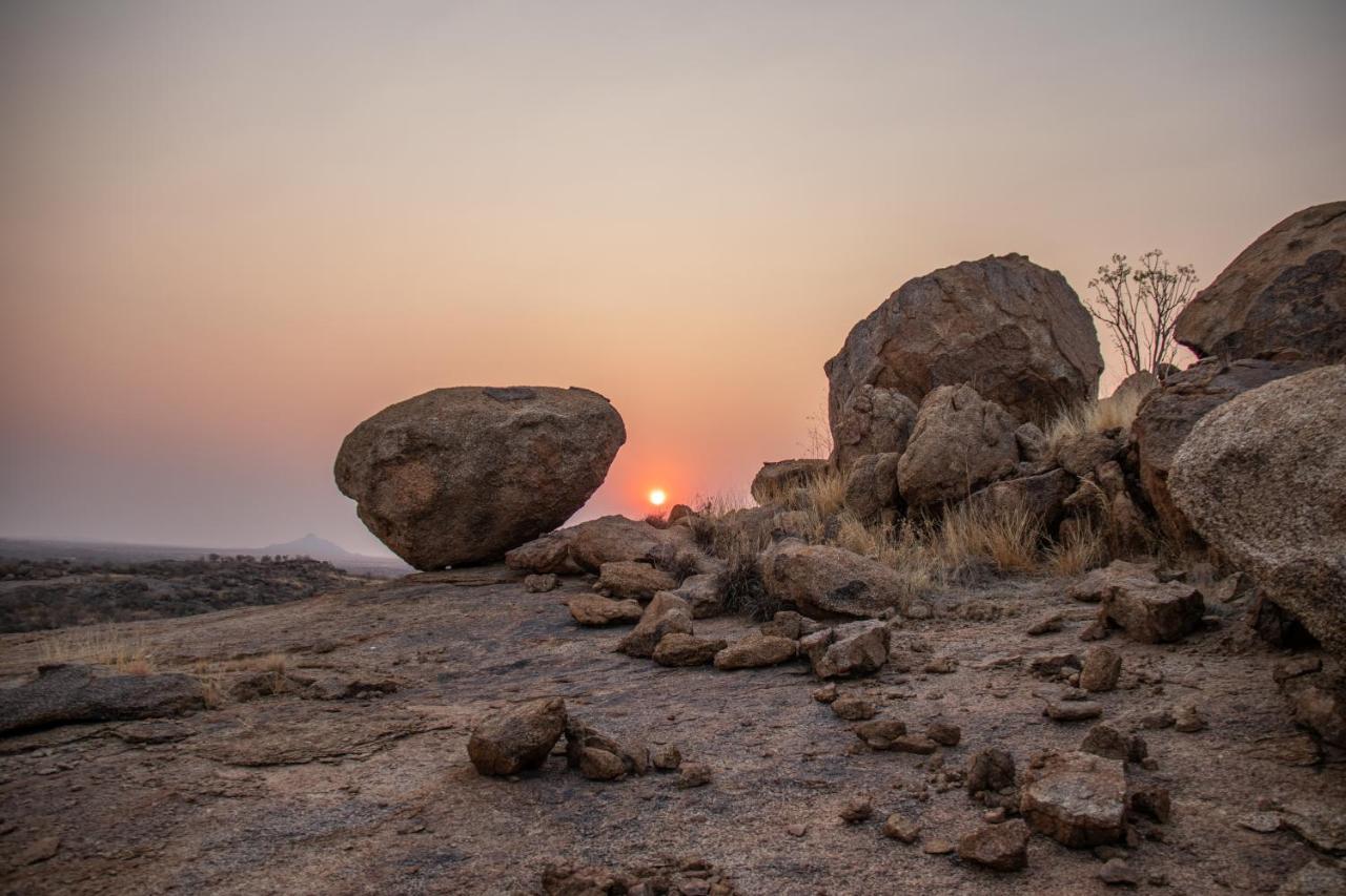 Ondudu Safari Lodge Omaruru Εξωτερικό φωτογραφία