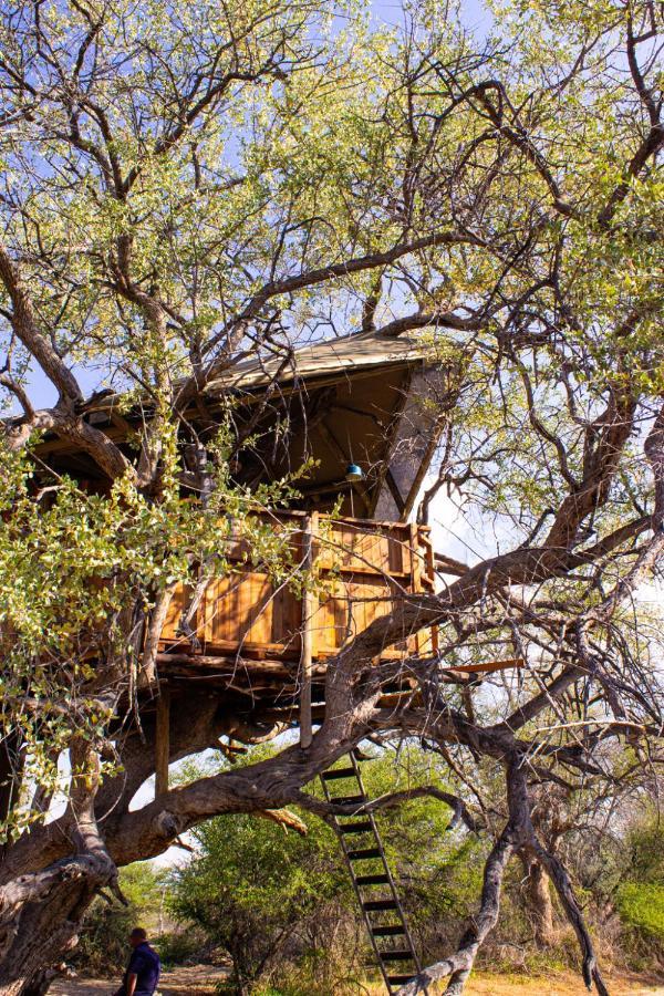 Ondudu Safari Lodge Omaruru Εξωτερικό φωτογραφία