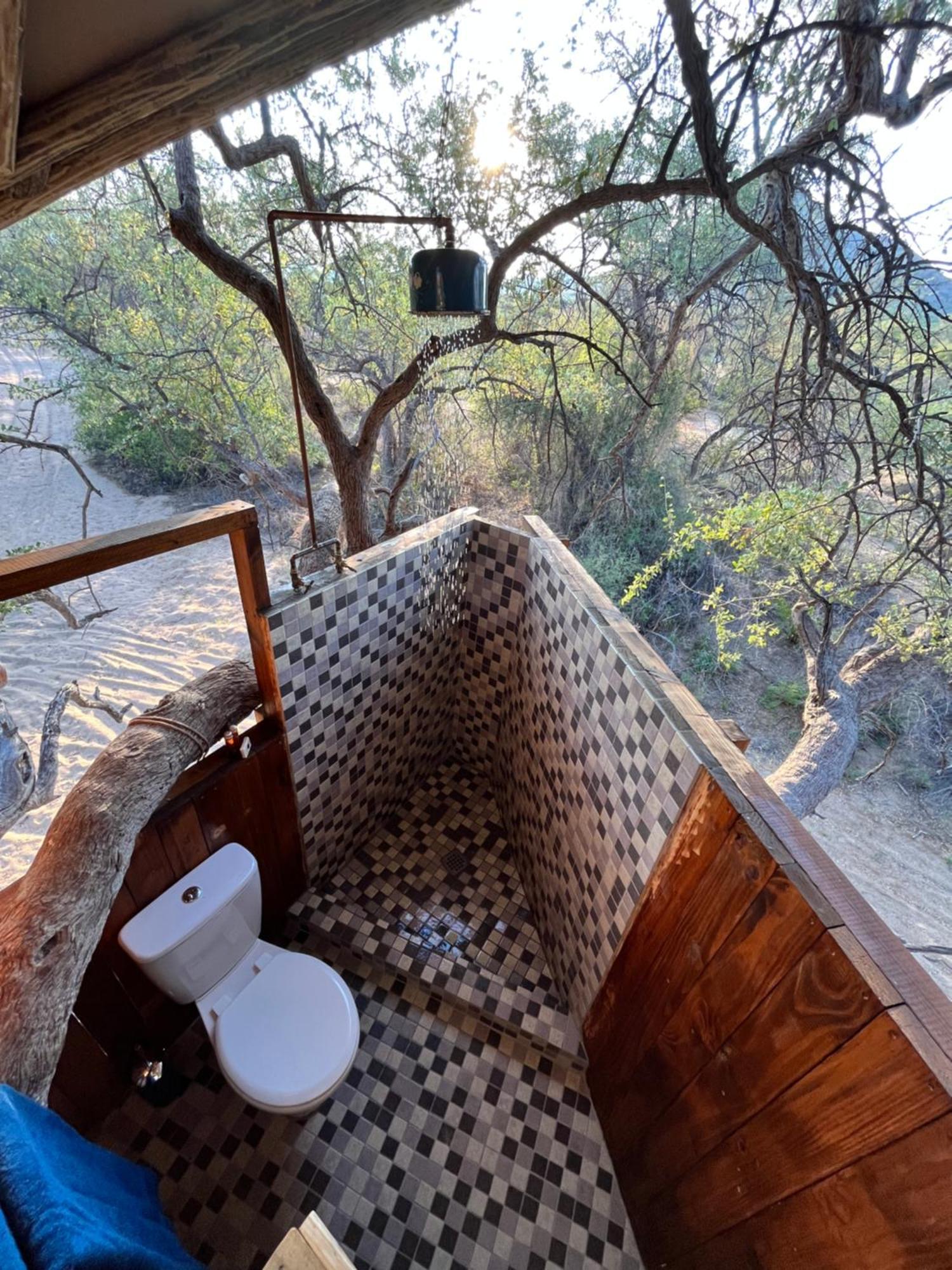 Ondudu Safari Lodge Omaruru Εξωτερικό φωτογραφία